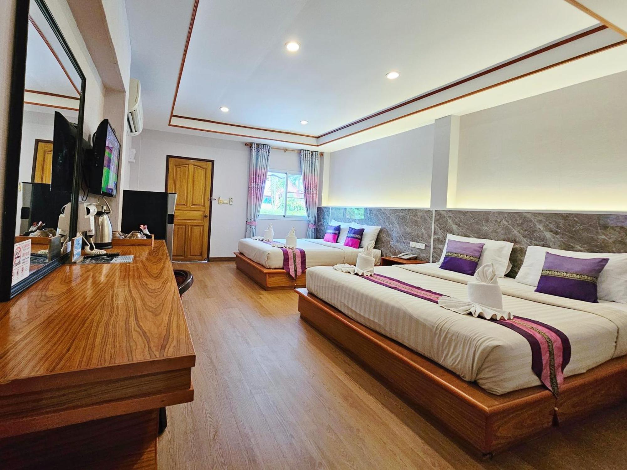 Phaithong Sotel Resort Chalong Luaran gambar